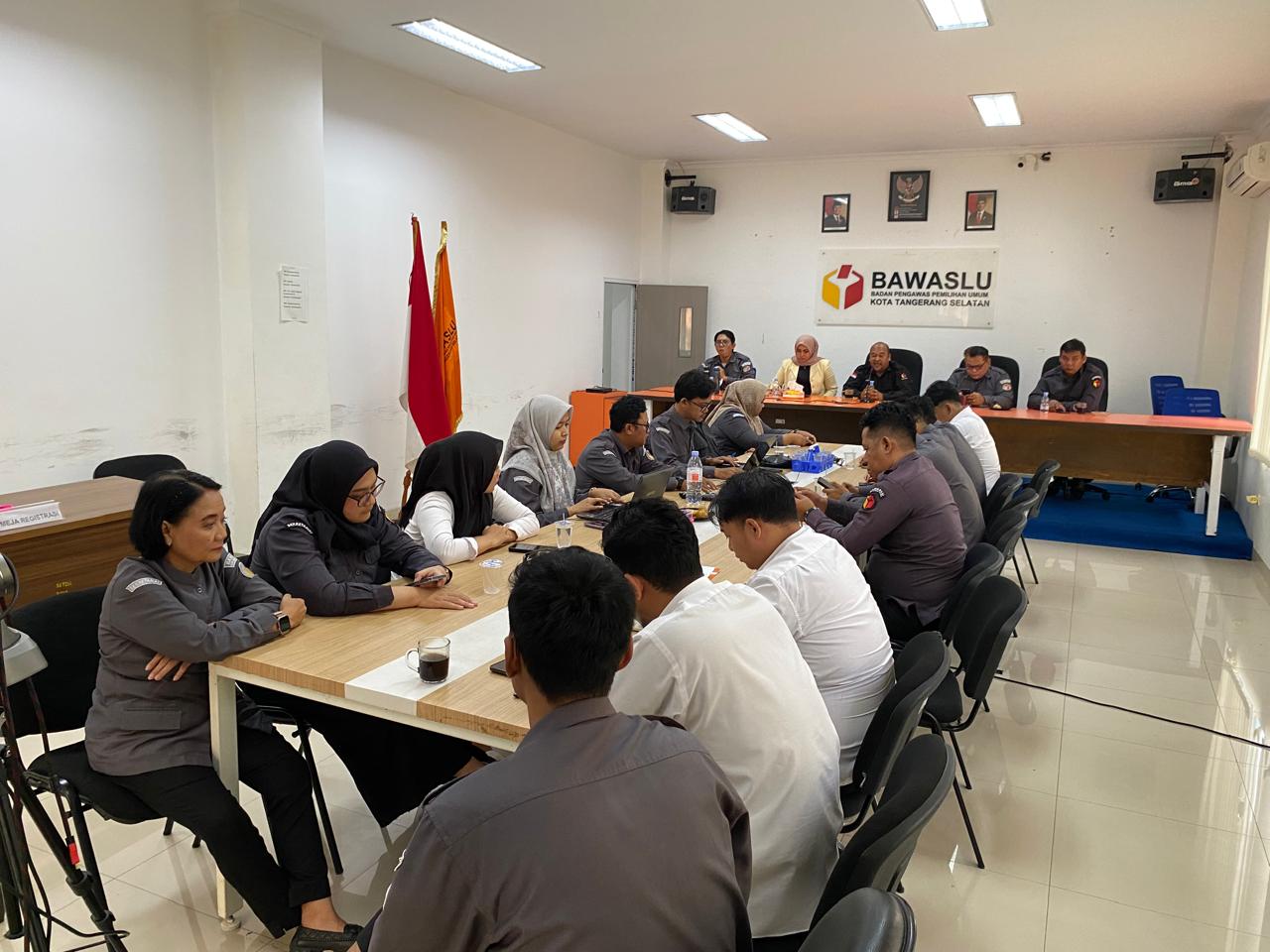  Bawaslu  Tangsel Evaluasi, Kinerja Divisi