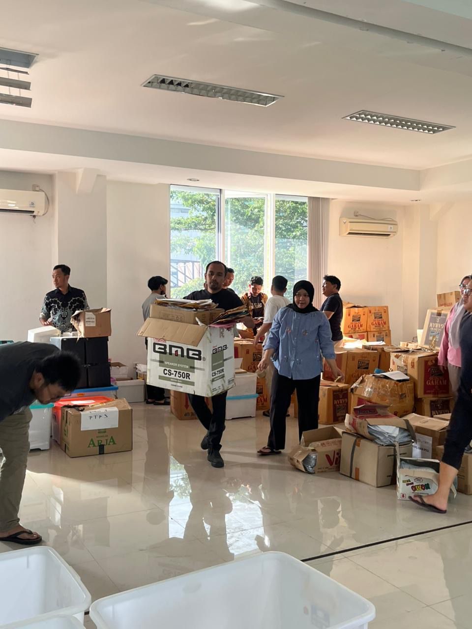 “Jumpa Berlian” Bawaslu Kota Tangerang Selatan : Lingkungan Kantor yang Bersih untuk Kinerja Aparatur yang Lebih Maksimal