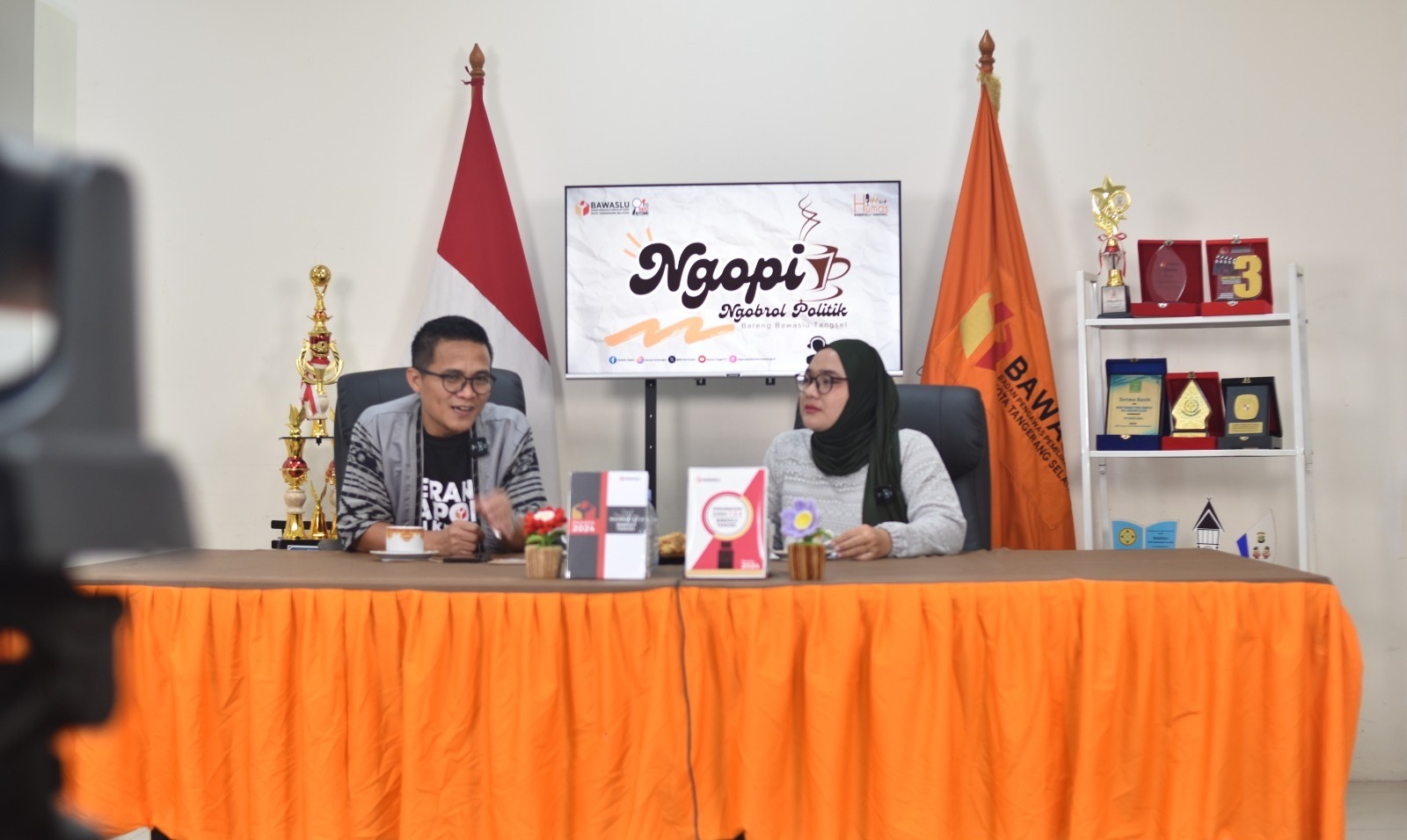 Perkuat Perspektif Penanganan Pelanggaran, Bawaslu Tangsel Selenggarakan Ngobrol Politik Bersama Badrul Munir