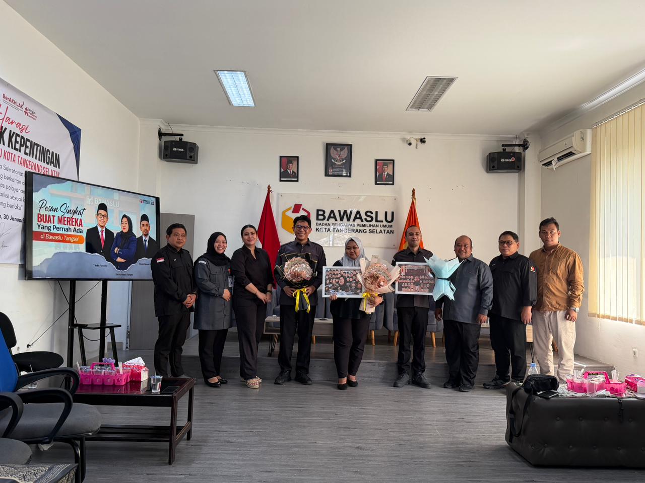 Pisah Sambut Plt Kasek dan Kasubbag di Lingkungan Bawaslu Kota Tangerang Selatan