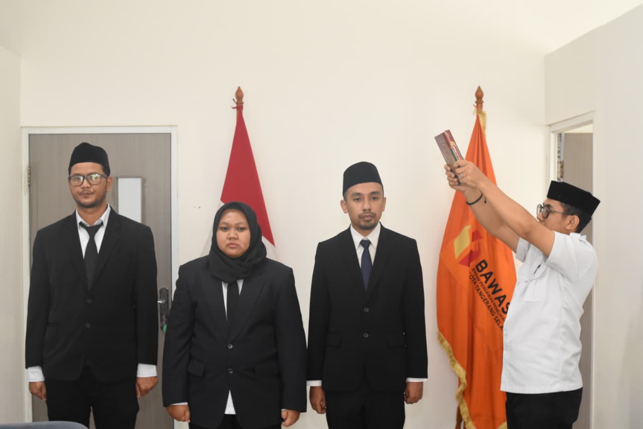 Sekretaris Jenderal Bawaslu RI Lantik Pejabat Administrasi dan Fungsional di Lingkungan Bawaslu Kota Tangerang Selatan