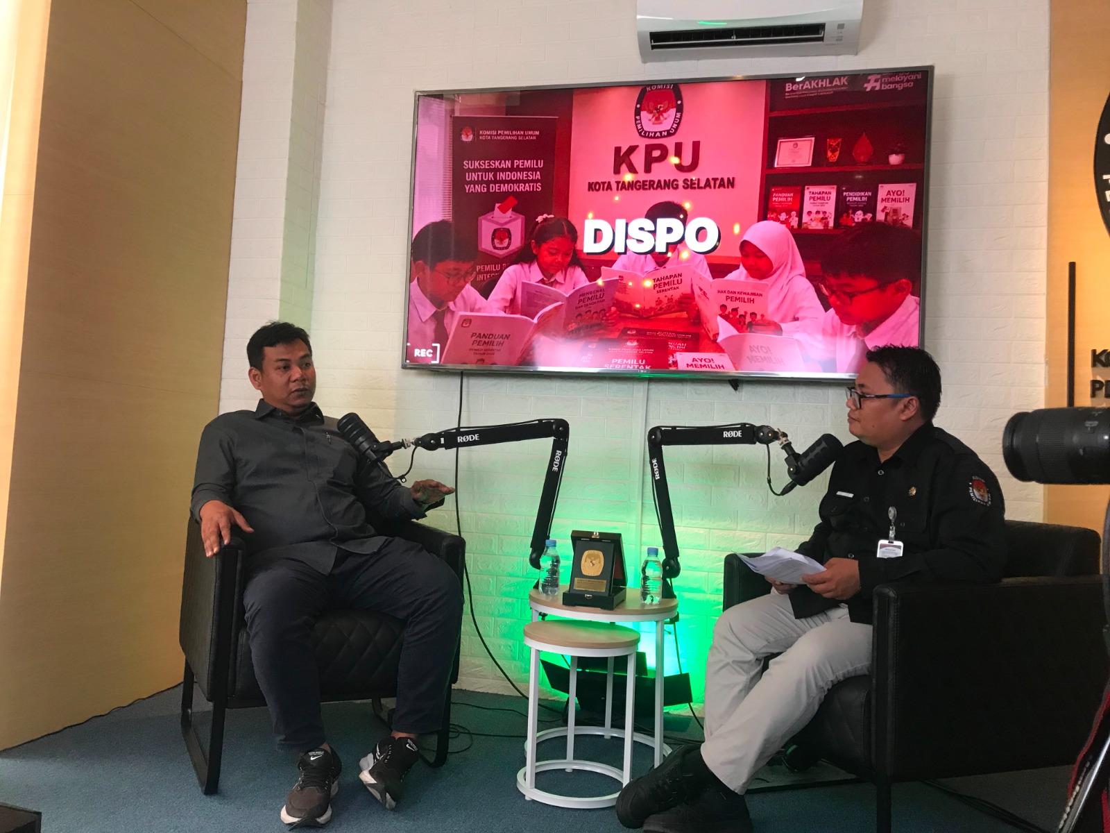 Peran Strategis Bawaslu dalam Mengawal Hak Pilih Jadi Bahasan Utama DISPO KPU Tangsel