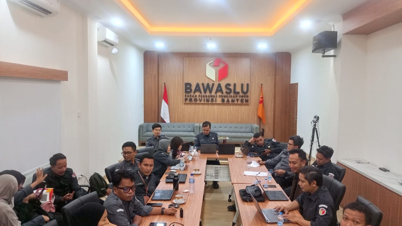 Satukan Pemahaman dalam Pengawasan PDPB, Bawaslu Tangsel Ikuti Rapat Koordinasi dan Konsolidasi Hasil Pengawasan Pemutakhiran Data Pemilih Berkelanjutan (PDPB) Semester I Tahun 2026