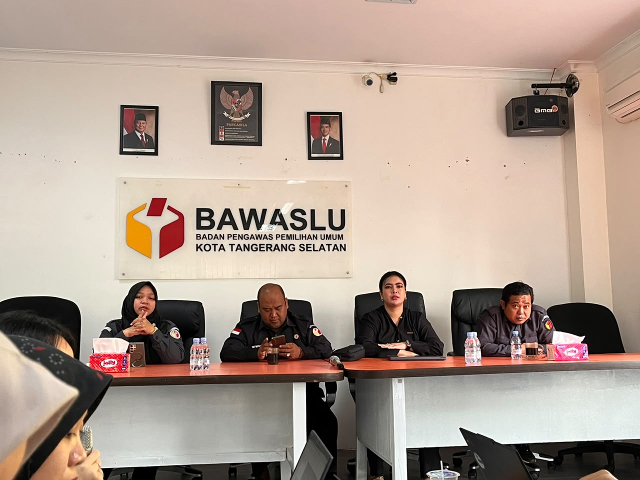 Tingkatkan Kapasitas Sumber Daya Manusia, Bawaslu Tangsel Laksanakan Briefing Rutin