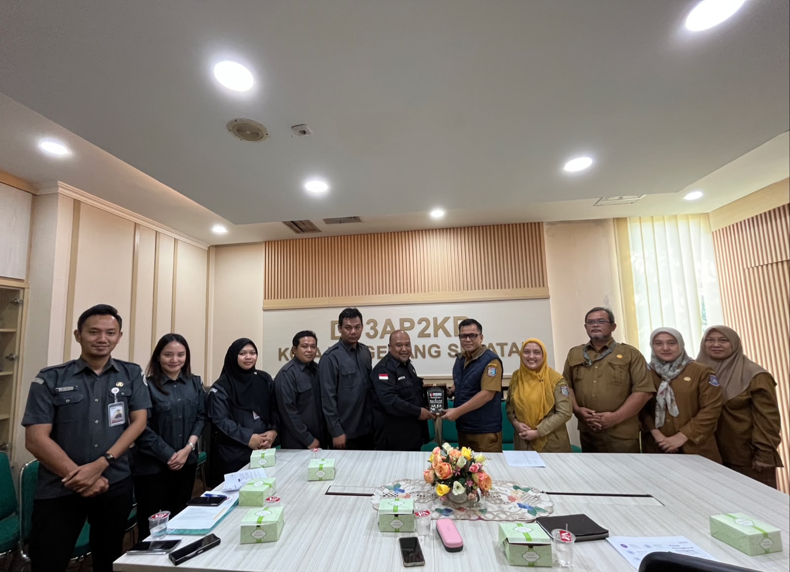 Perkuat Sinergi Kelembagaan, Bawaslu Kota Tangerang Selatan Audiensi dengan DP3AP2KB Kota Tangerang Selatan