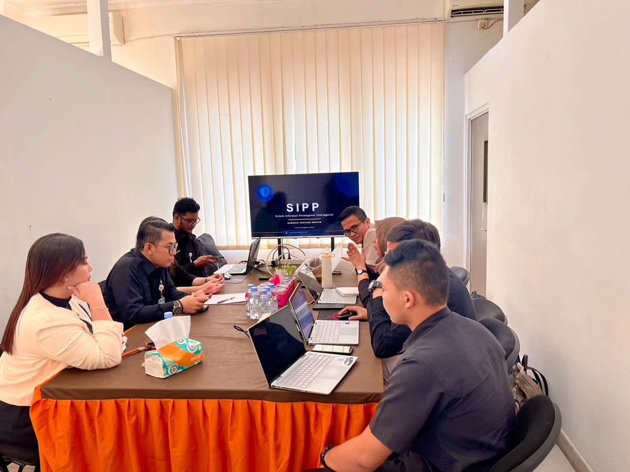 Bawaslu Provinsi Banten Lakukan Supervisi dan Monitoring Program Kerja Divisi Penanganan Pelanggaran di Bawaslu Tangsel