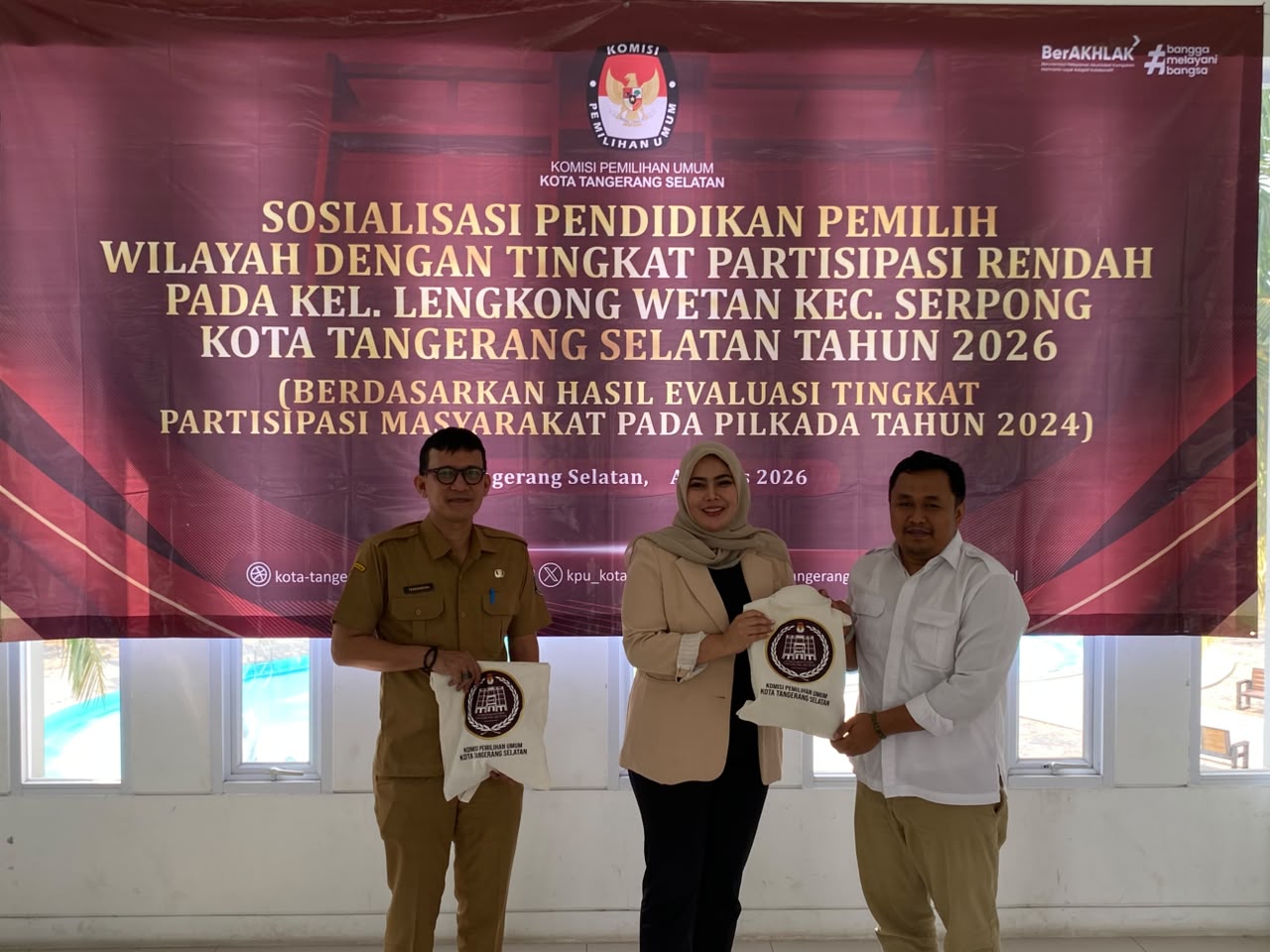 Perkuat Kesadaran Demokrasi, Bawaslu Tangsel Hadiri Sosialisasi Pendidikan Pemilih