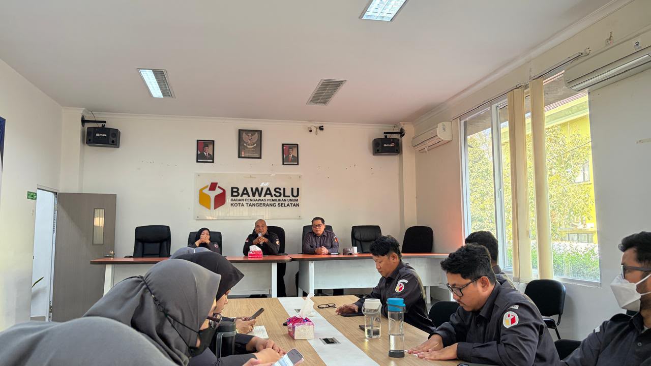 Ketua Bawaslu Tangsel Minta Staf Kaji UU 7 Tahun 2017 Menjelang Tahapan Pemilu