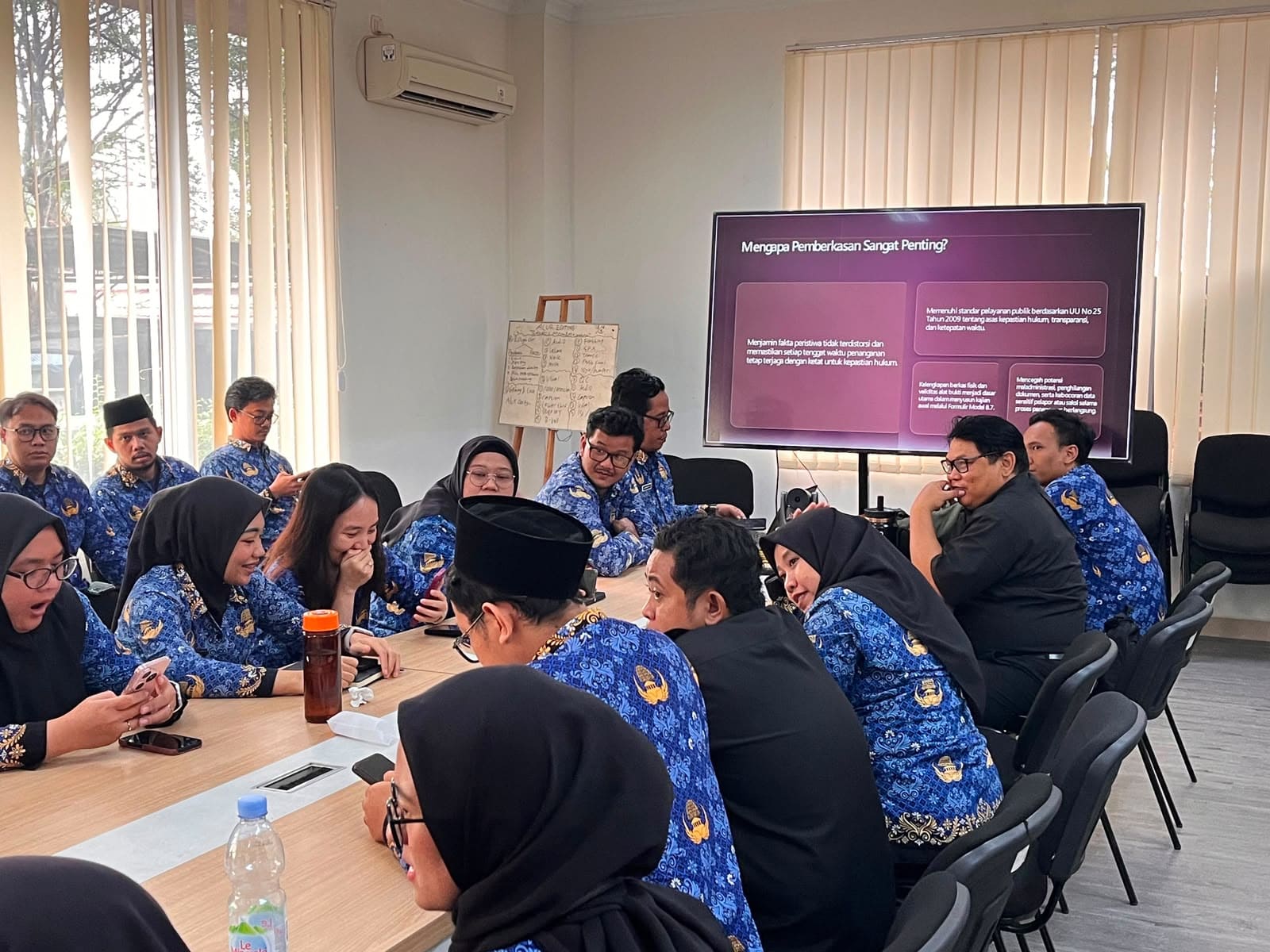 Bawaslu Kota Tangerang Selatan Tingkatkan Kapasitas SDM bersama Tim Jurnal dan Publikasi Puslitbangdiklat Bawaslu RI