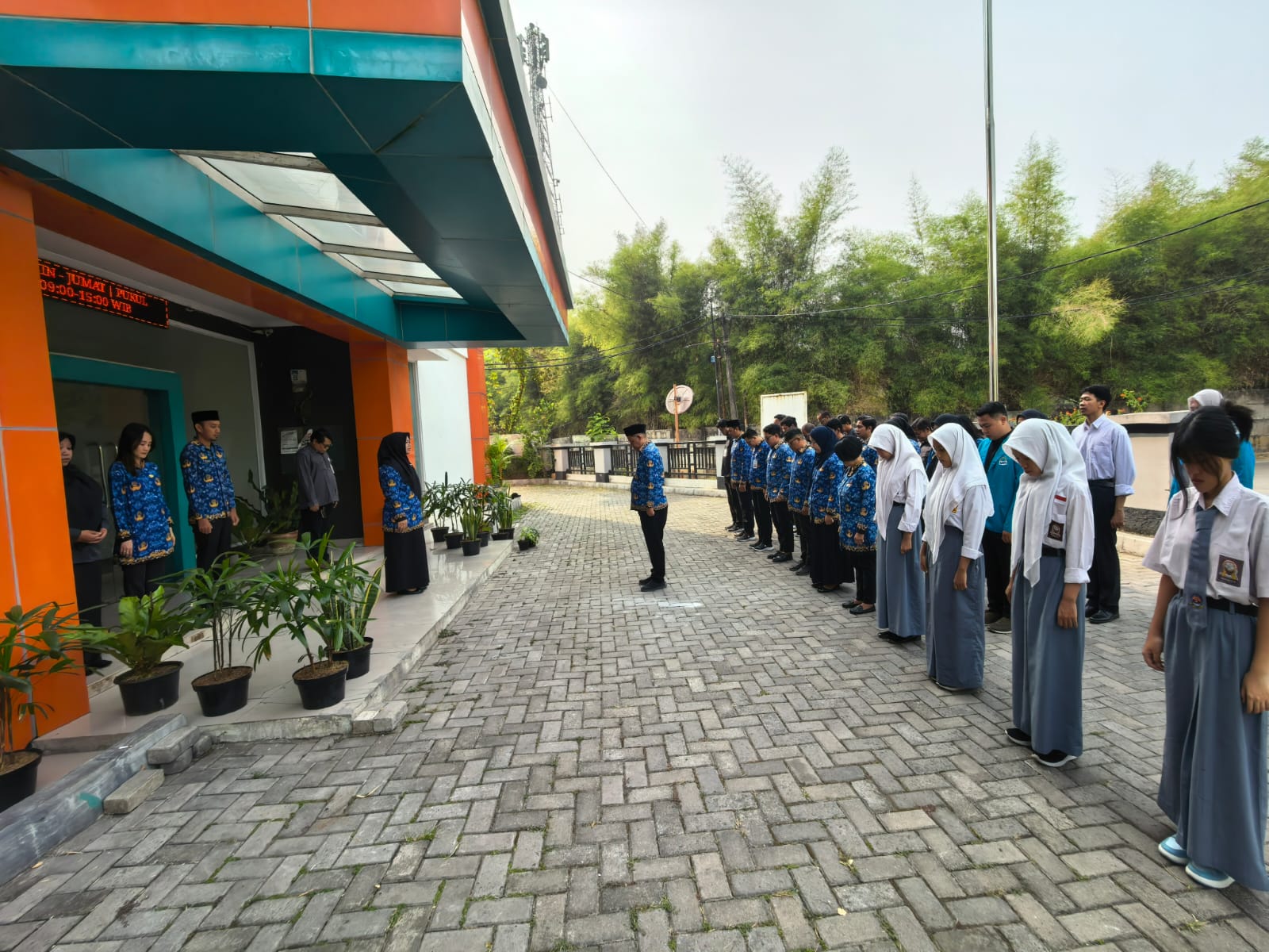 Tingkatkan Kapasitas dan Koordinasi Internal, Bawaslu Kota Tangerang Selatan Selenggarakan Briefing Usai Apel Rutin