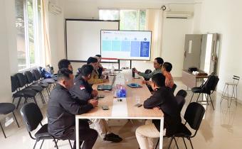 Bawaslu Kota Tangerang Selatan menerima pelatihan secara intensif dalam penggunaan Aplikasi Srikandi oleh Bawaslu RI. Kamis (14/08).