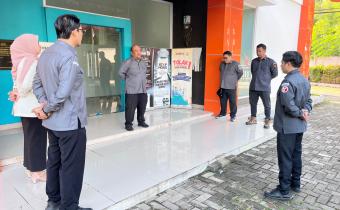 Bawaslu Kota Tangerang Selatan Lakukan Apel Pagi Rutin dan Latihan PBB