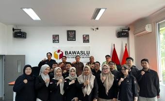 Deklarasi Bebas Konflik Kepentingan Anggota Bawaslu RI Puadi : Hati-Hati Atas Kinerja Anda