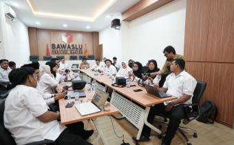 Tingkatkan Kapasitas, Staf Humas Bawaslu Tangsel Ikuti Pelatihan Fotografi dan Videografi