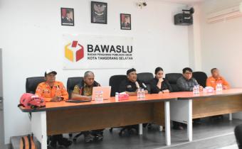 Siap Siaga Hadapi Bencana Alam, Bawaslu Tangsel mengikuti Pelatihan Simulasi Kesiapsiagaan Gempa Bumi