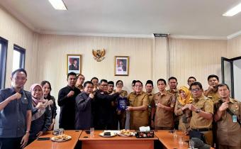 Konsolidasi Demokrasi : Bawaslu Kota Tangerang Selatan Ajak Kecamatan Serpong Kota Tangerang Selatan Awasi Bersama PDPB