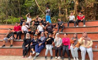 Rabu Sehati, Bawaslu Kota Tangerang Selatan Perkuat Kebugaran dan Kebersamaan Pegawai